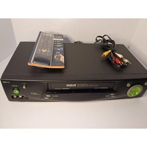 RCA Accu Search Four Head Hi-Fi Stereo  tested w remote